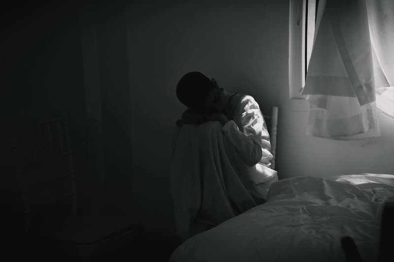 Why Nighttime Sometimes Feels Lonely for So Many People